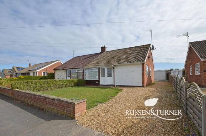 3 bed property, in Clifton Road, £219,995