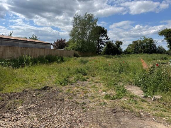 Land, in Station Road, £79,000