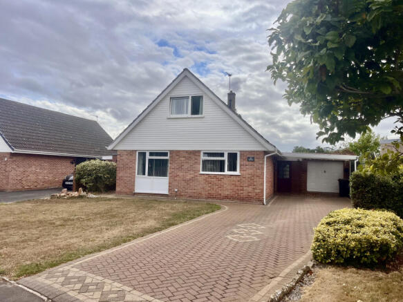 4 bed property, in Luxborough Road, £450,000