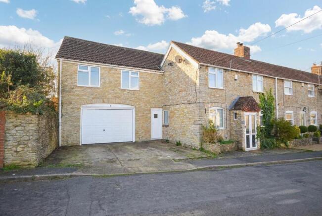 4 bed property, in Church Lane, £625,000