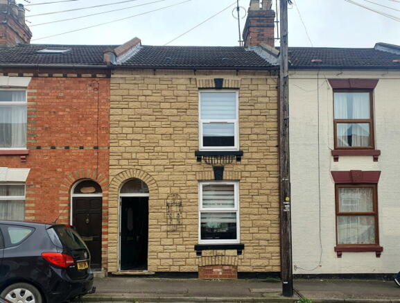 2 bed property, in Cyril Street, £210,000