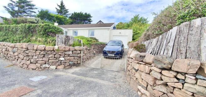 3 bed property, in Janlens, £250,000