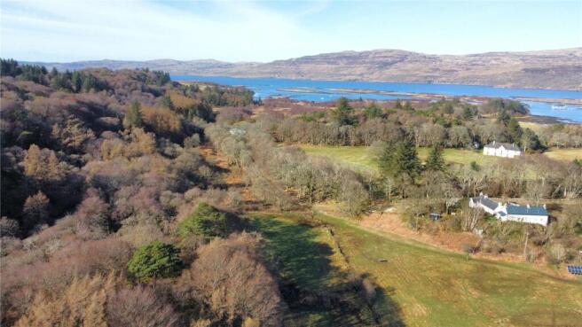 Land, in Land West Of Bracadale, £40,000