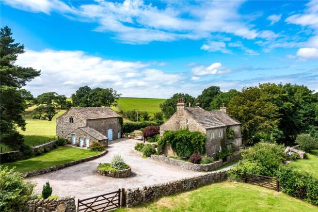5 bed property, in Wray, £995,000