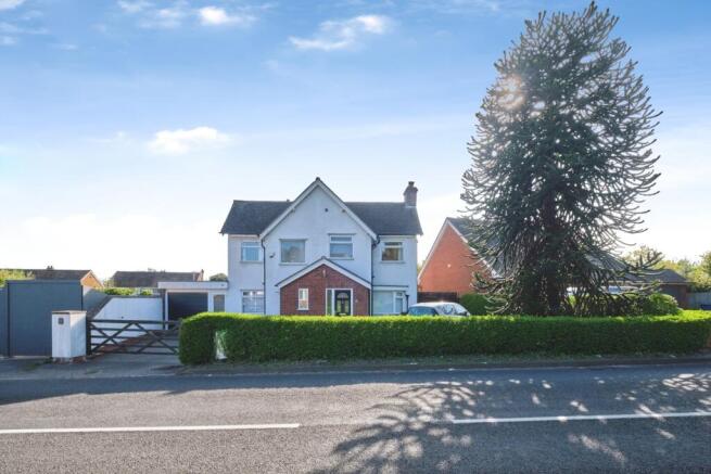 3 bed property, in Stafford Road, £575,000