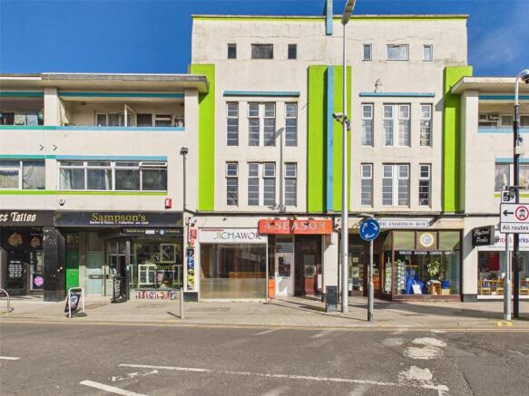 3 bed property, in The Centre, £150,000