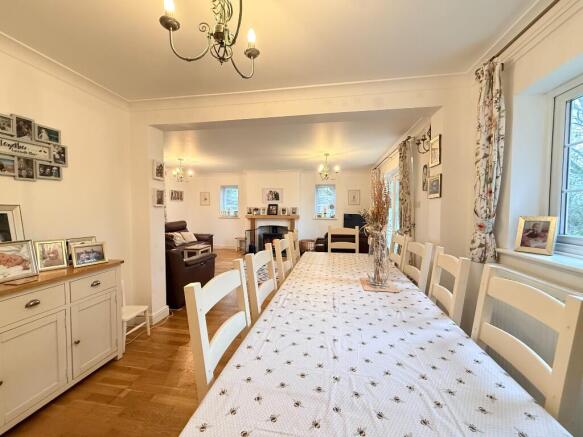 4 bed property, in Park Common, £850,000