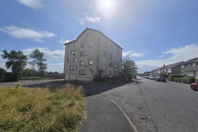 1 bed property, in 10, £27,000