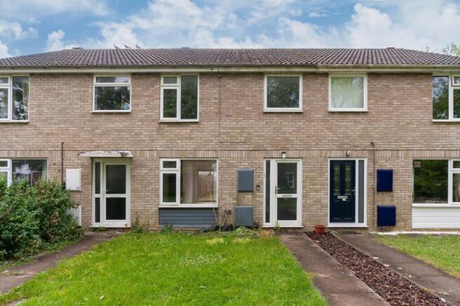 3 bed property, in Asplins Close, £235,000