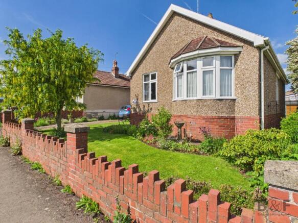 3 bed property, in Narrow Lane, £400,000
