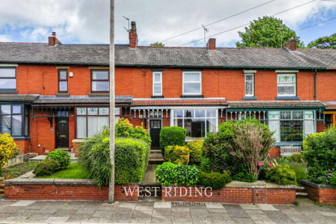 3 bed property, in Stamford Road, £260,000