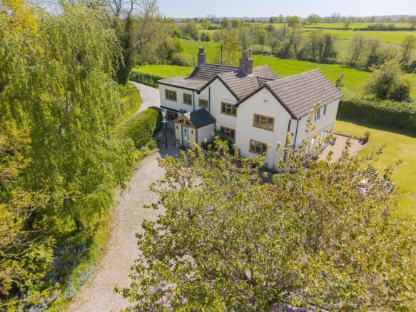 5 bed property, in Monks Lane, £925,000