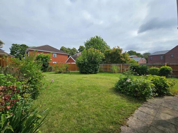 4 bed property, in College Street, £410,000