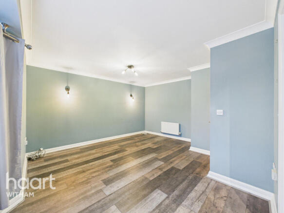 2 bed property, in Tucker Drive, £160,000