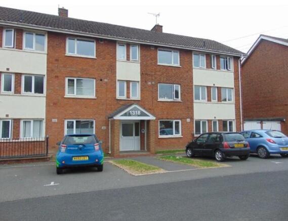 3 bed property, in Bristol Road South, £115,000
