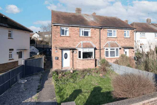 3 bed property, in Milner Road, £235,000