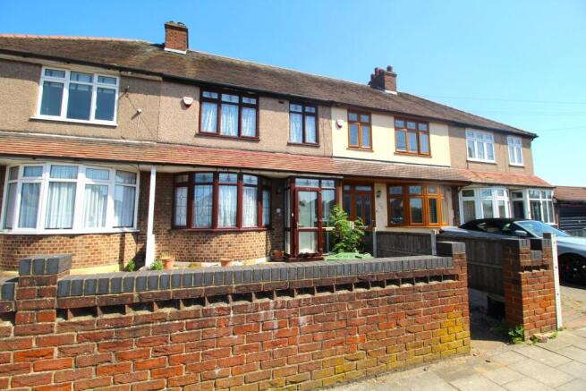 3 bed property, in Betterton Road, £425,000