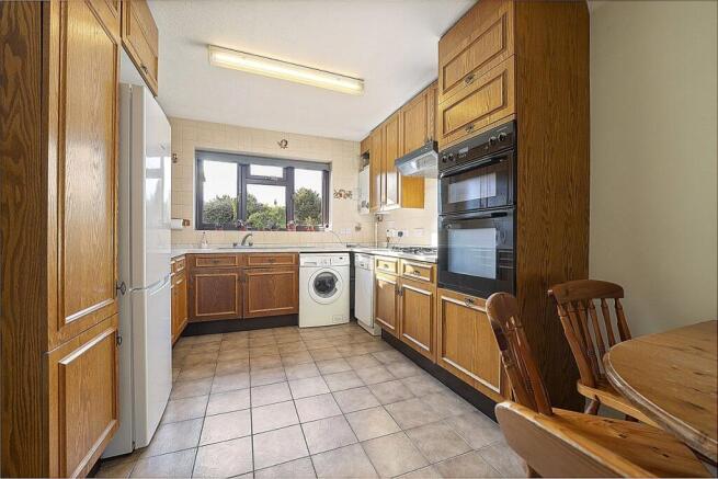 3 bed property, in Corrib Drive, £600,000
