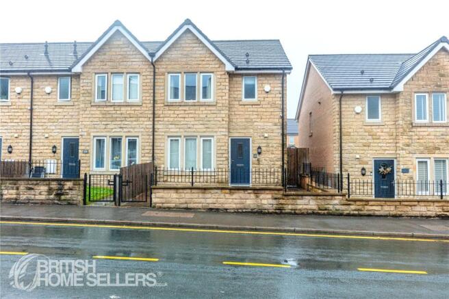 3 bed property, in Skipton Road, £215,000