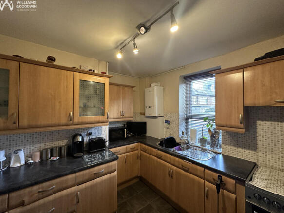 4 bed property, in Ashley Road, £169,950