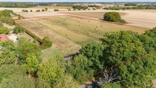 4 bed property, in Replacement Dwelling At Moat Farm, £399,950