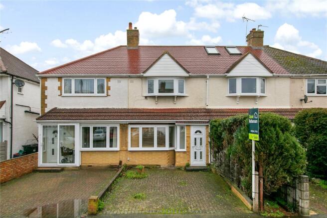 2 bed property, in The Alders, £450,000