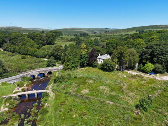 3 bed property, in Yelverton PL20, £425,000