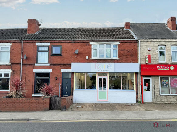 1 bed property, in Edlington Lane, £55,000