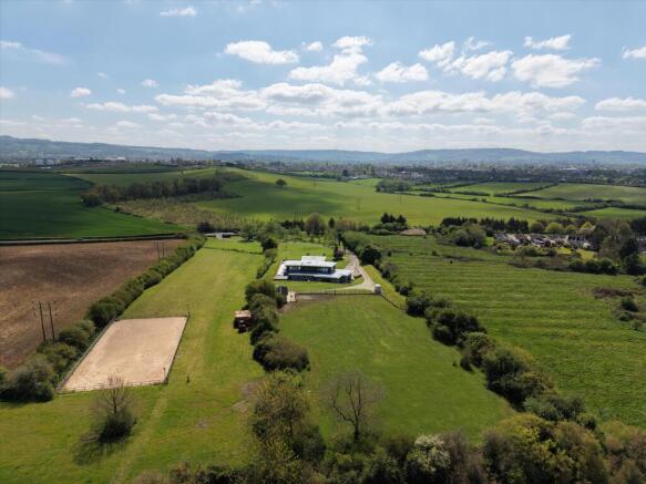 4 bed property, in Hyde Lane, £2,850,000