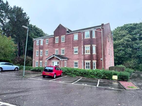 1 bed property, in Cunningham Court, £66,000