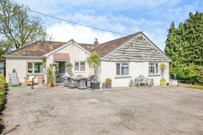 3 bed property, in Mitchel Troy, £710,000