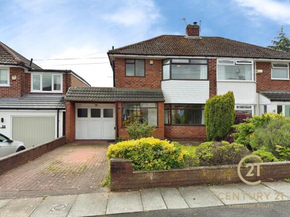 3 bed property, in Stonyhurst Road, £270,000