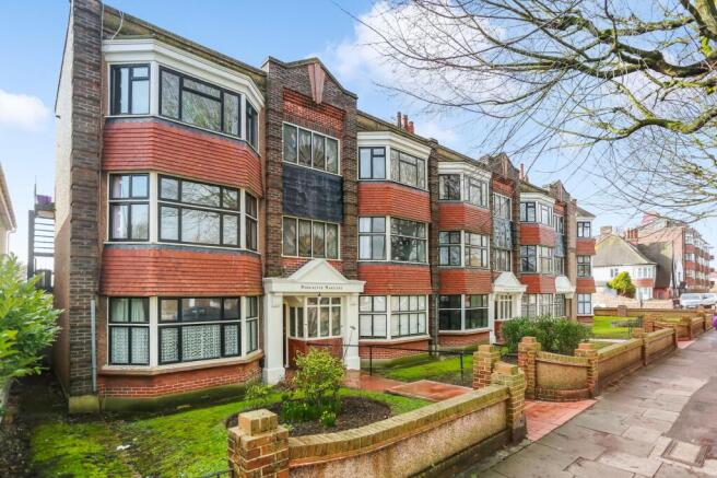 2 bed property, in New Church Road, £275,000
