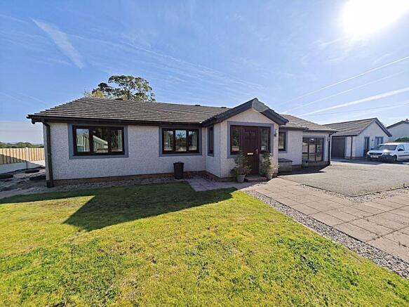 4 bed property, in Az Vista, £450,000