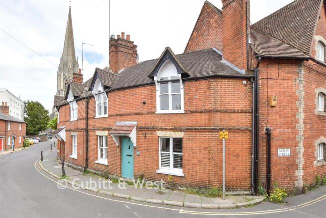 2 bed property, in Church Street, £400,000