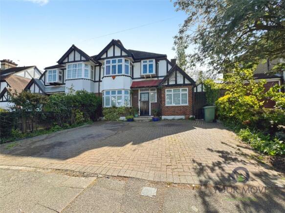 4 bed property, in Village Way, £875,000