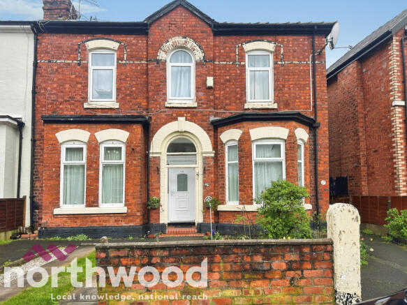 2 bed property, in Arbour Street, £140,000