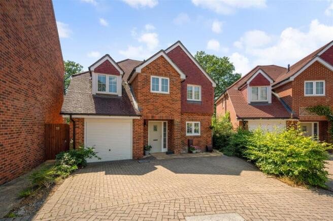 4 bed property, in Bailey Road, £650,000