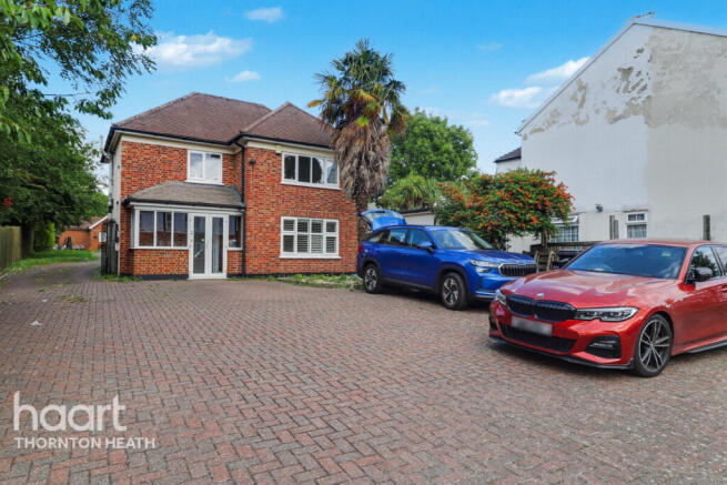 3 bed property, in Parchmore Road, £500,000