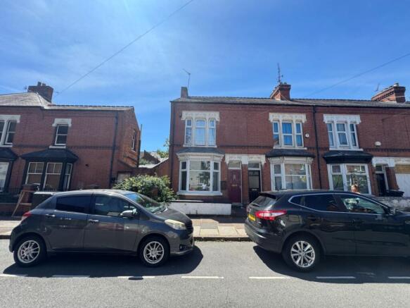 4 bed property, in 27 Roman Street, £170,000