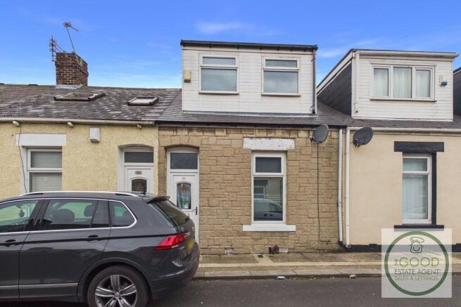3 bed property, in Ancona Street, £75,000