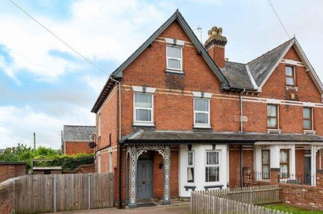 6 bed property, in Harold Street, £360,000