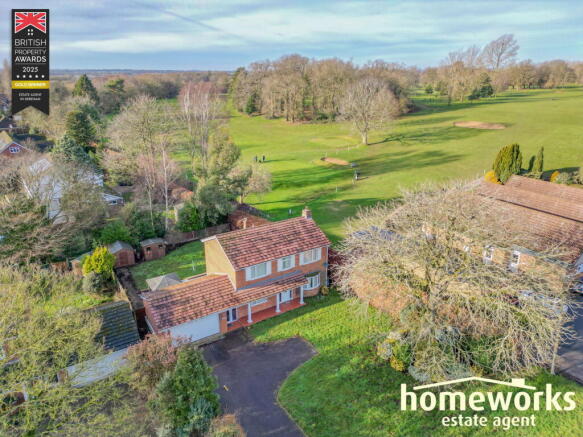 4 bed property, in Quebec Road, £475,000