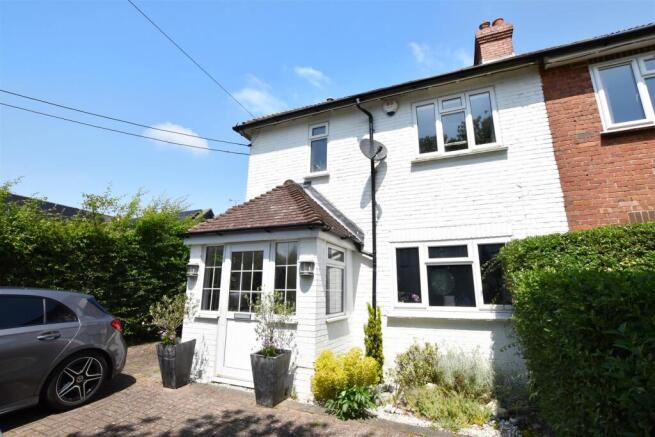 3 bed property, in Udimore Road, £399,950