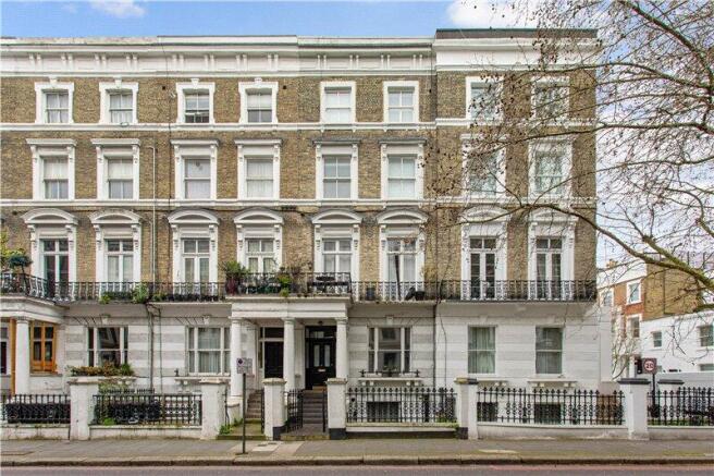 2 bed property, in Finborough Road, £575,000