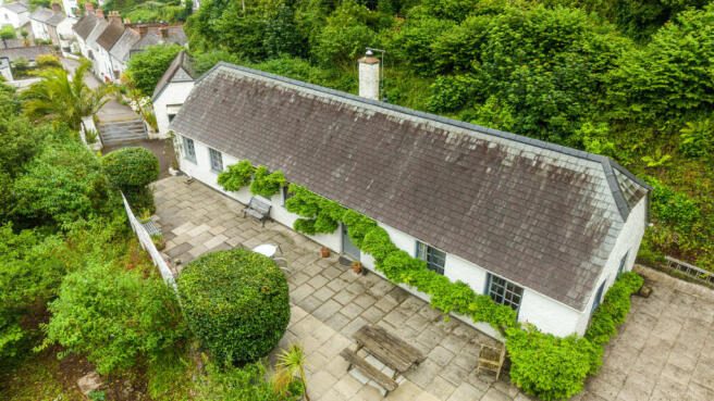 3 bed property, in Helford, £750,000