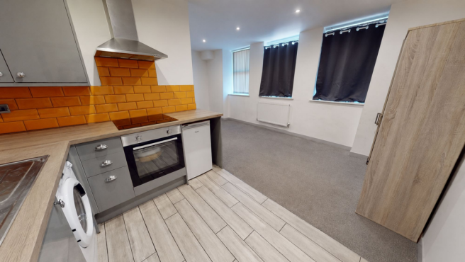 1 bed property, in St Peters House, £35,000