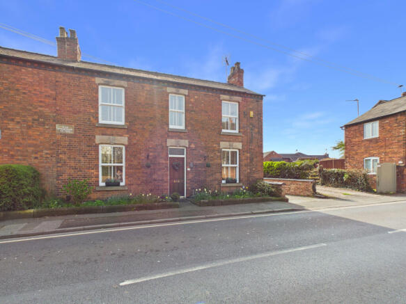 3 bed property, in Sitwell Street, £470,000