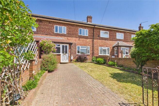 3 bed property, in The Crescent, £350,000