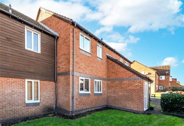 1 bed property, in All Saints Court, £160,000